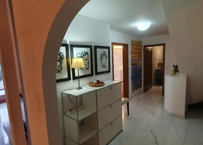 Heidiholiday-jenins Grand Maisonette-attika Mit Office & Relax-bereich, Aussenparkplatz & Garage, Geschuetzte Sonnen-panoramaterrasse, Aufgewertet 2024 Apartamento