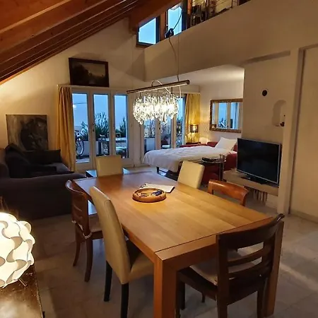 Heidiholiday-jenins Grand Maisonette-attika Mit Office&relax-bereich, Aussenparkplatz&garage, Geschützte Sonnen-panoramaterrasse, Aufgewertet 2024 Apartment *