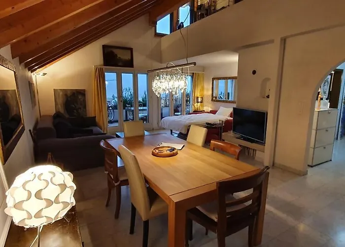 Heidiholiday-jenins Grand Maisonette-attika Mit Office & Relax-bereich, Aussenparkplatz & Garage, Geschuetzte Sonnen-panoramaterrasse, Aufgewertet 2024 Daire *