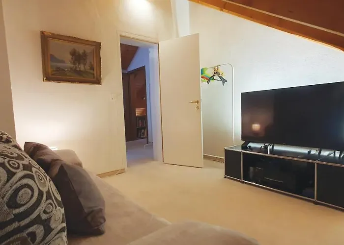 Apartment Heidiholiday-jenins Grand Maisonette-attika Mit Office&relax-bereich, Aussenparkplatz&garage, Geschützte Sonnen-panoramaterrasse, Aufgewertet 2024